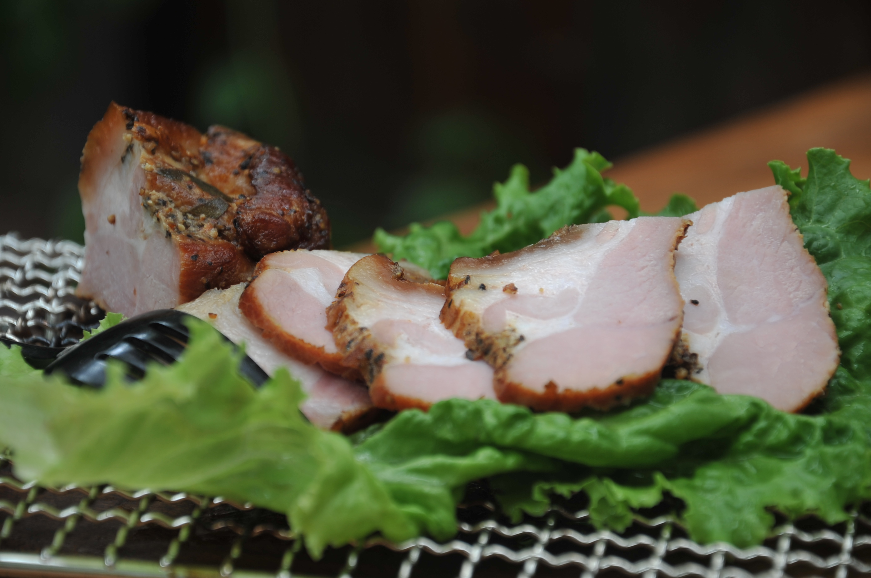 Rombell Russian Cream Black Pepper (235g Pure Pork) Open bag slice ready (new in July)