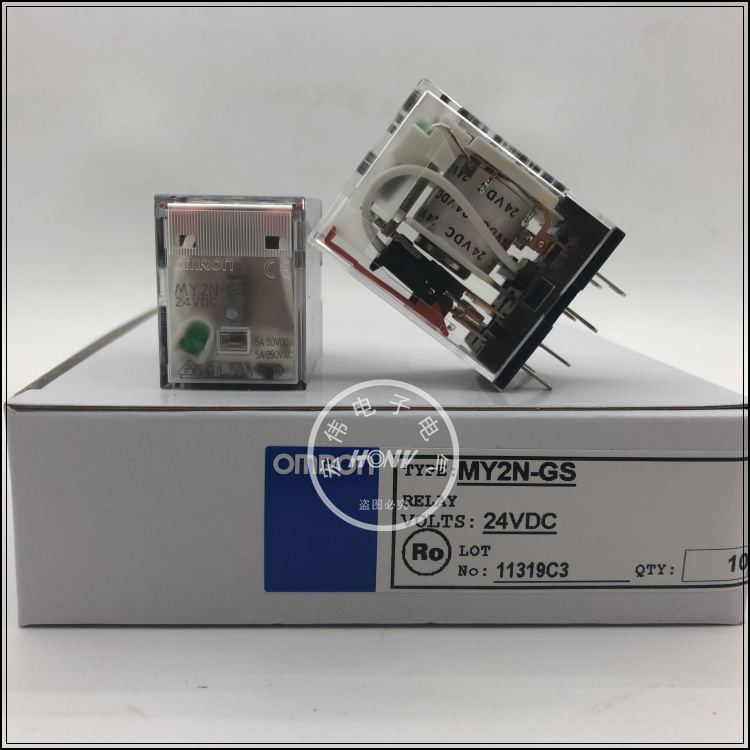 The OMNIRONOMRON relay MY2N-GS DC24V relay 8 feet