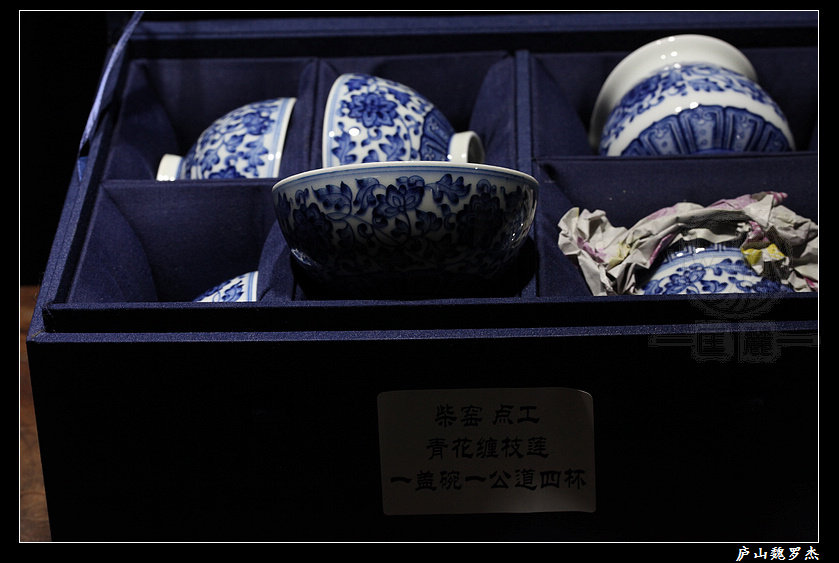 Cover Bowl Fair cup suit Qingfu bottom section Jingdezhen firewood kiln fired heavy work glaze Lower green flower spot Tangle Branches Lotus