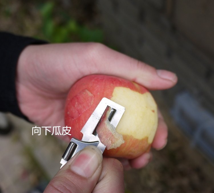 Two-way planer open canned lunch meat canned can be ] small sharp stainless steel material EDC