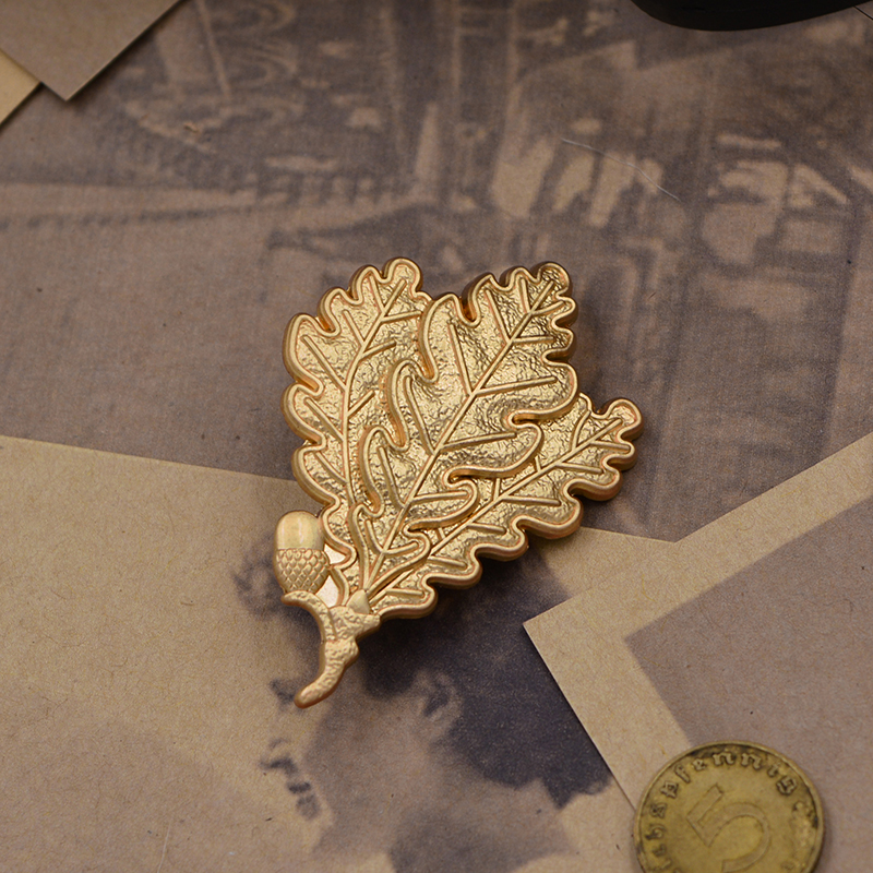 Mountain Snow Fleece Flower Sniper Oak Leaf Hat Emblem Accessories Chest Stitch Chest Chapter Silver Color Golden Ancient Bronze Color Sending Box