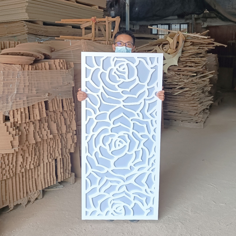 Carved board hollow ceiling living room corridor aisle porch wood-plastic board lattice partition wall European-style flower board pvc
