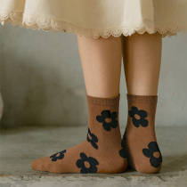 Under the boots three-dimensional flocking small flower pile socks cotton socks spring and autumn Korean version of college style Japanese socks children
