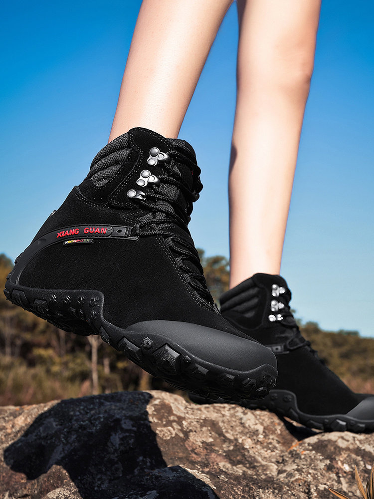 Professional outdoor hiking shoes high tube female leather light waterproof non-slip wear-resistant mountain climbing cross-country travel hiking boots men