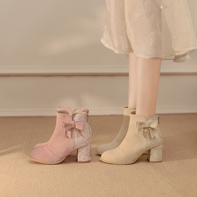 Pair It with a Cheongsam for a Touch of Elegance~~ New Chinese-Style Vintage High-Heeled Shoes, Autumn and Winter Fleece-Lined Martin Boots, Winter Short Boots