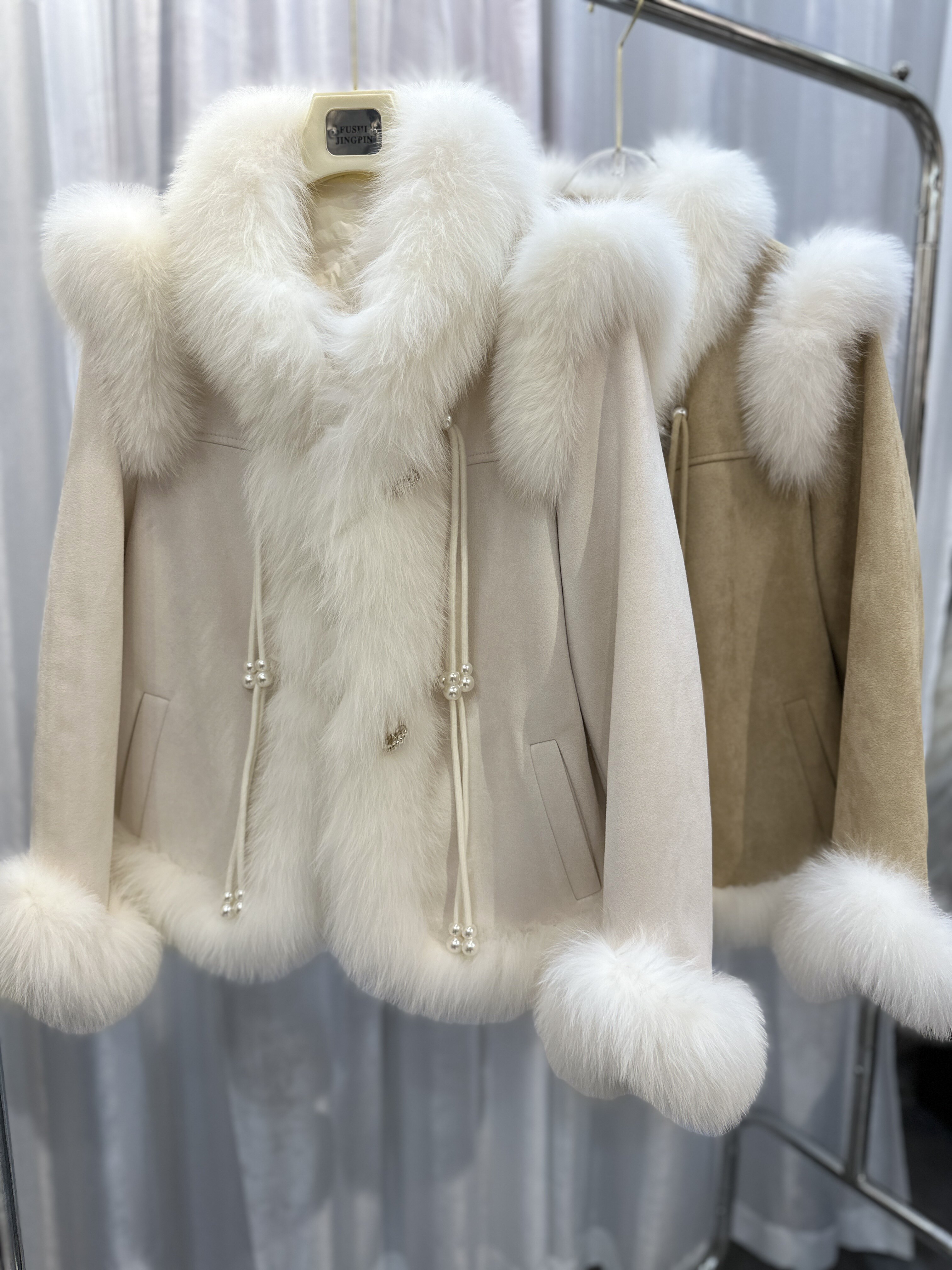 State Wind Lady 2023 New Fox Fur Suede Suede Embroidered Leather Grass Goose Down Coat Daughter Rich Family Kine-Taobao