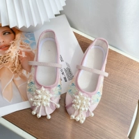 Розовые туфли