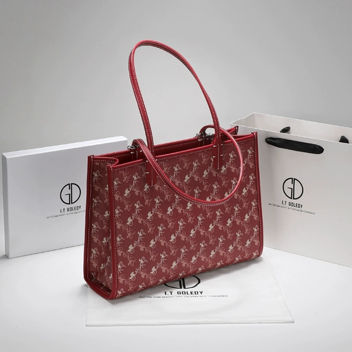 Красная вместительная и большая сумка через плечо для невесты, подарок на день рождения