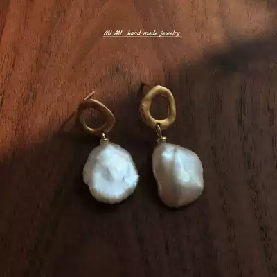 Baroque special-shaped pearl earrings retro sterling silver plated 18K gold earrings female earrings earring clip Joker temperament advanced