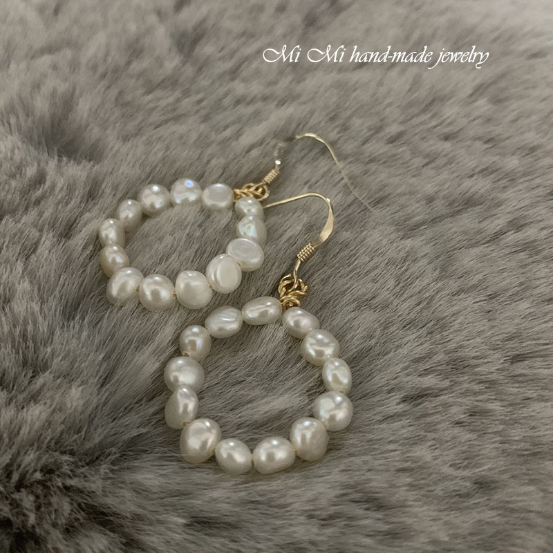 MIMI Baroque Girl Prayer Natural Pearl Earrings Female Retro Temperament Earrings Personality Simple Earring Hook Earrings