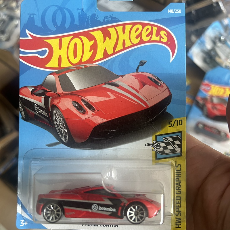 2019 Batch European Car Model Hot Wheels No. 148 Pagani Huayra Supercar