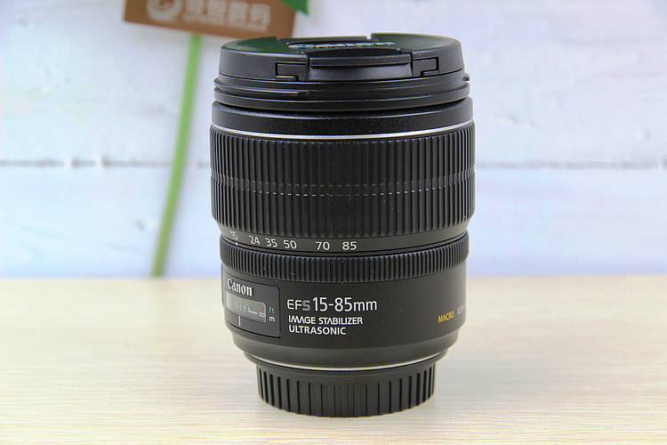 Ống kính DSLR Canon / Canon 15-85mm f / 3.5-5.6 IS mà không cần tháo gỡ góc rộng