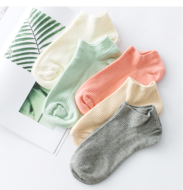 Vớ cotton cắt thấp của phụ nữ mùa hè vớ màu rắn vớ của phụ nữ vớ mỏng phần dọc sọc kết cấu đại học gió nữ vớ ngắn vớ nam cao cấp