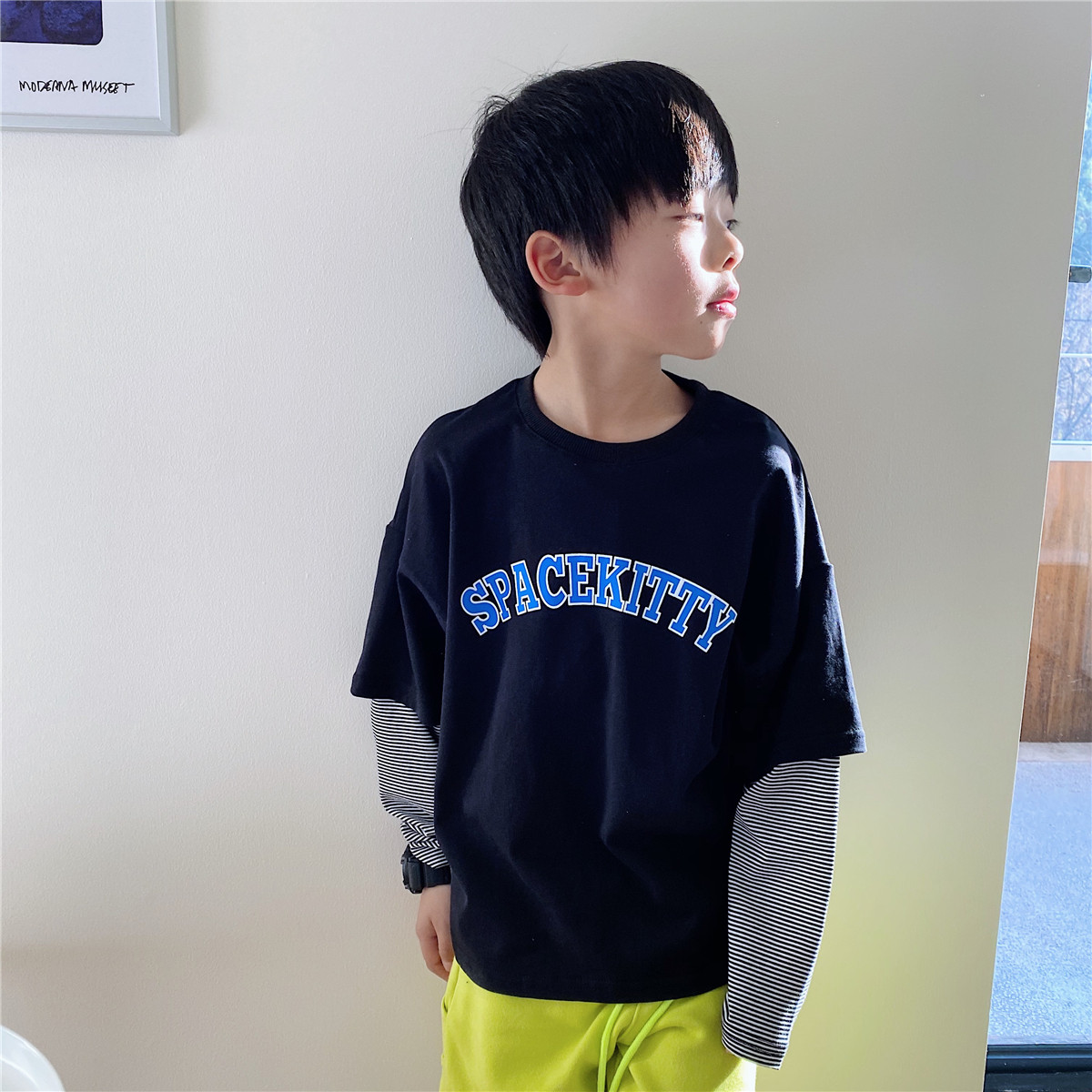 JUSTIN children's spring new fake two-section printed T-shirt boy's Western style Korean version of the loose printed bottoming shirt tide
