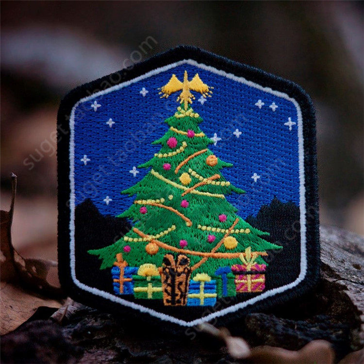 Spot American FF Toys 4 Tots Christmas Charity Christmas tree armband FlockFam