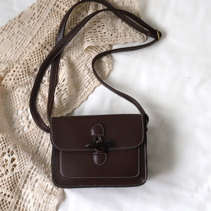 Japanese-Style Retro Literary College Style Fresh Small Leather Bag Student Versatile Small Bag Female Forest Style Single Shoulder Crossbody Summer Japanese-Style Retro Literary College Style Fresh Small Leather Bag Student Versatile Small Bag Female Forest Style Single Shoulder Crossbody Summer