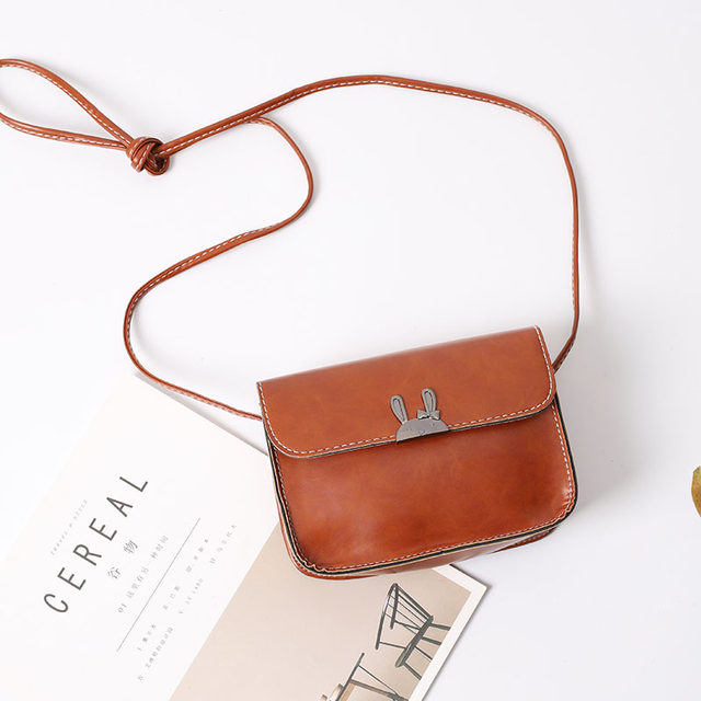 Student Cute Leather Bag Small Bag Women 2024 New Summer Crossbody Bag Small Square Bag Versatile Simple Retro Shoulder