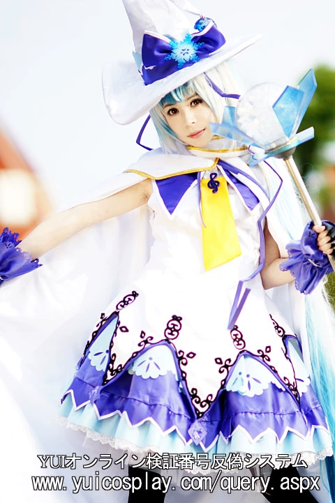 [605 cánh thực sự chụp] Tuyết 2014 cô gái ma thuật Hatsune thêu máy tính cos phiên bản cuối cùng cosplay