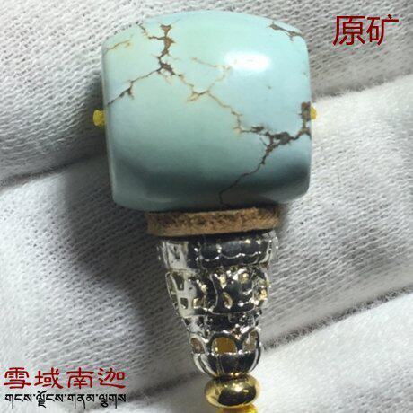 Pure natural raw mineral green pine stone Buddha head 1 55 * 1 55 cm 5 6 gr No over-adhesive without wax-free no-optimisation