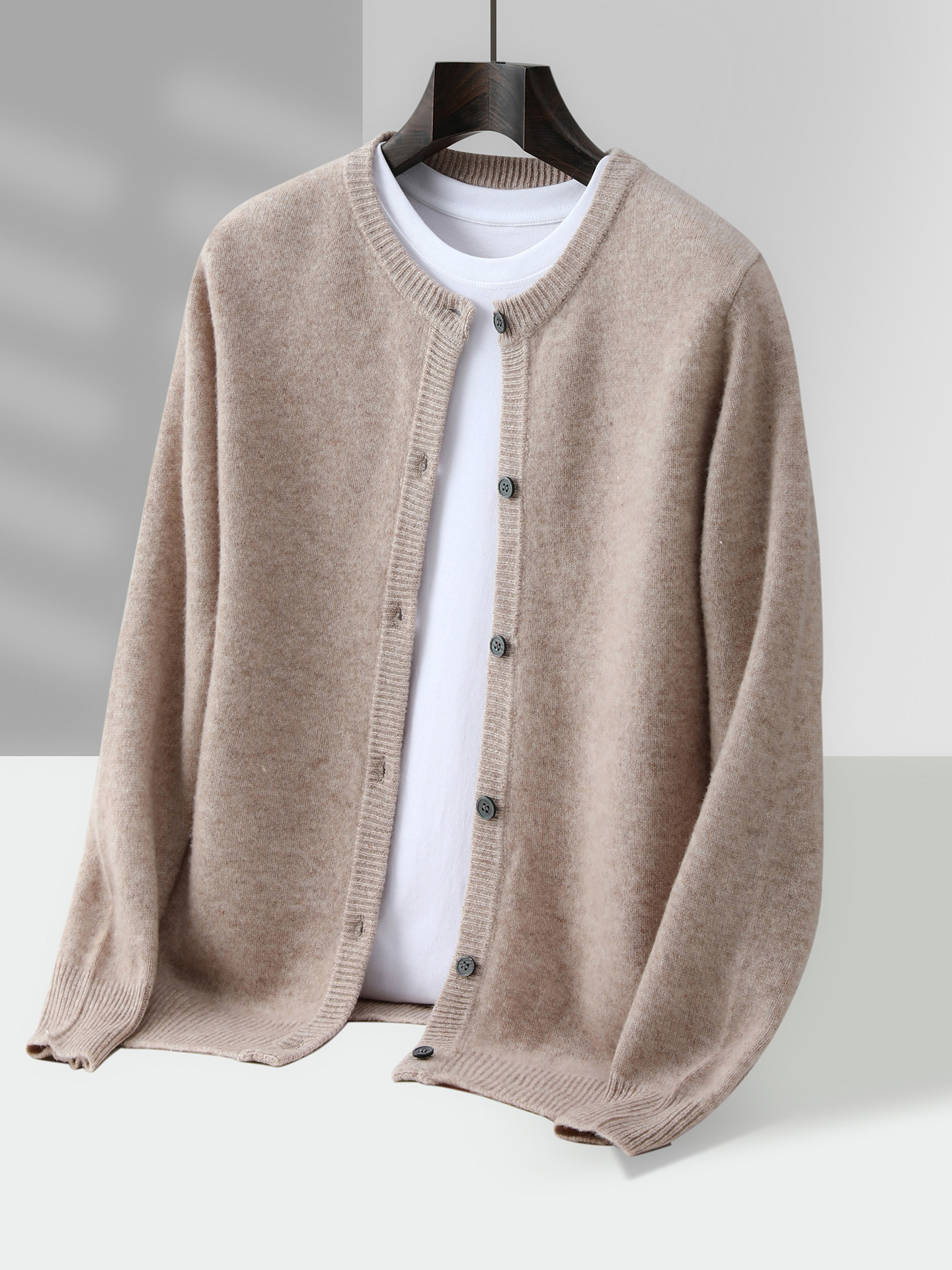 Autumn and Winter Casual Style Round Neck Buttoned Pure Wool Cardigan Men's Thickened Loose Knit Sweater Versatile Jacket