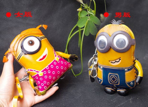 Người đàn ông nhỏ màu vàng hoạt hình ví da lớp đầu tiên túi da túi nhỏ túi cá tính handmade túi xu mặt dây chuyền - Trường hợp chính ví móc khóa lv