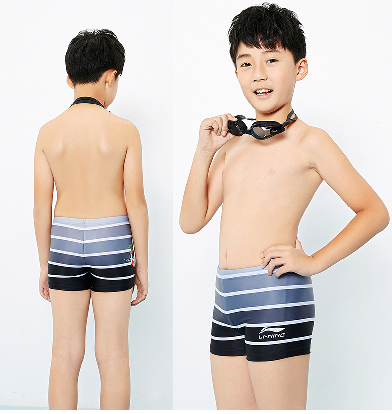 Li Ning trẻ em quần bơi bé trai chuyên nghiệp boyshort năm quần bơi thân trẻ tuổi cậu bé lớn mùa xuân áo tắm áo tắm quần tắm biển nam