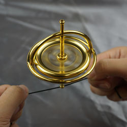 Magical Metal Gyroscope for Boys, High-Tech Children's Toy, Self-Balancing Anti-Gravity 89 Fingertip Toy for 14-Year-Olds