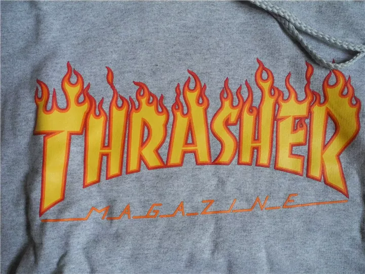 Худи Thrasher с огненным логотипом — размеры S–L, цвета чёрный, тёмно‑синий, серый