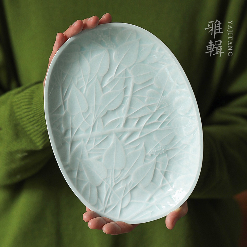 Elegant Bodhi Shallow Relief Green Glazed Tea Tray Jug Fruit Tray Daily Nursery Size Two-in-size