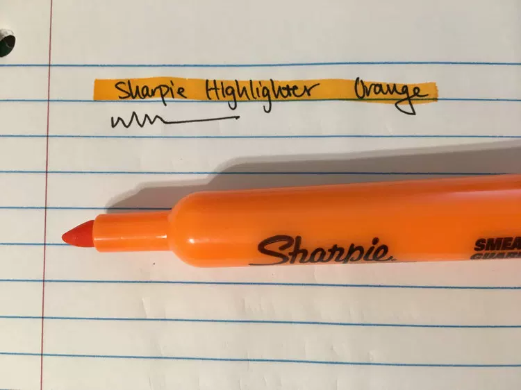 Трехфух Sharpie наклонный флуоресцентный маркер-ручка, обычно используемая в студенческих офисах