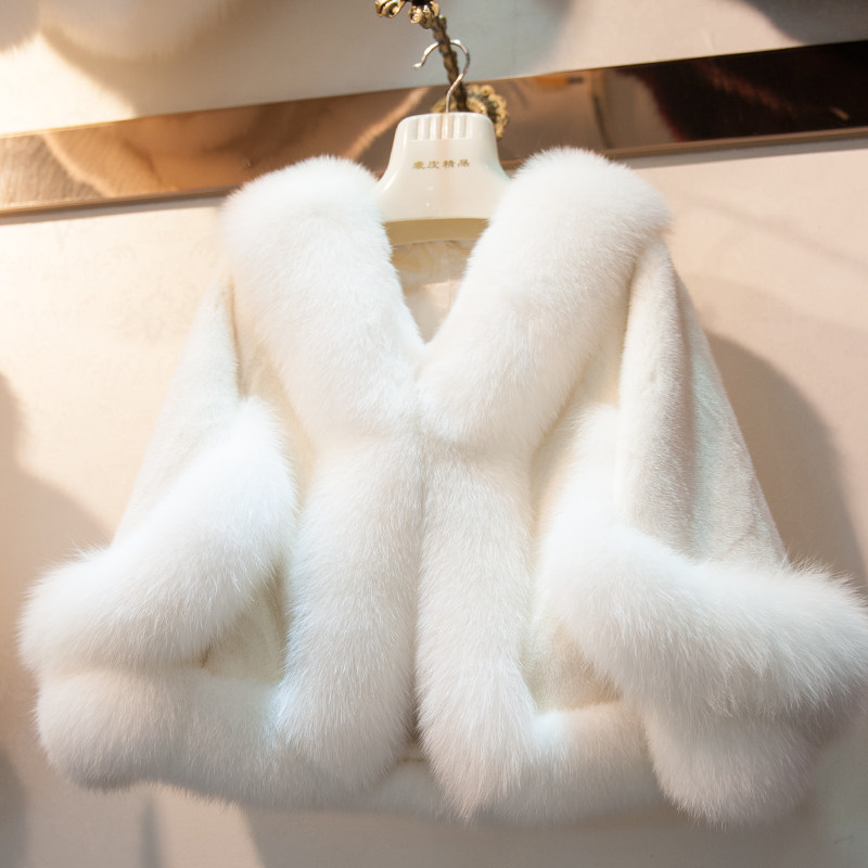 Treat Ürself Fluffy fur jacket ホワイト Opulent Faux Fur Cropped