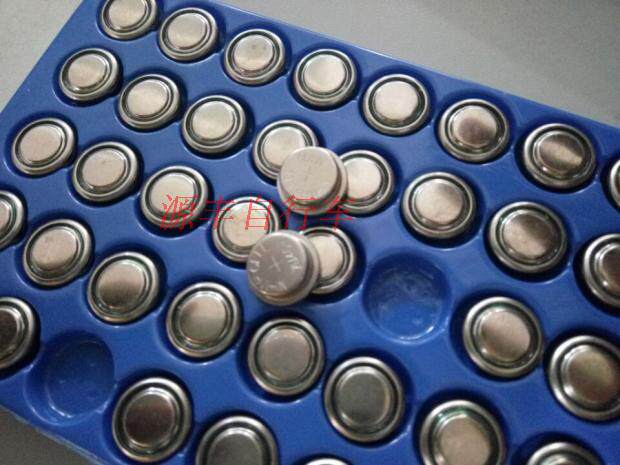 New Japanese bicycle accessories cat eye taillight LED taillight dedicated rechargeable button battery