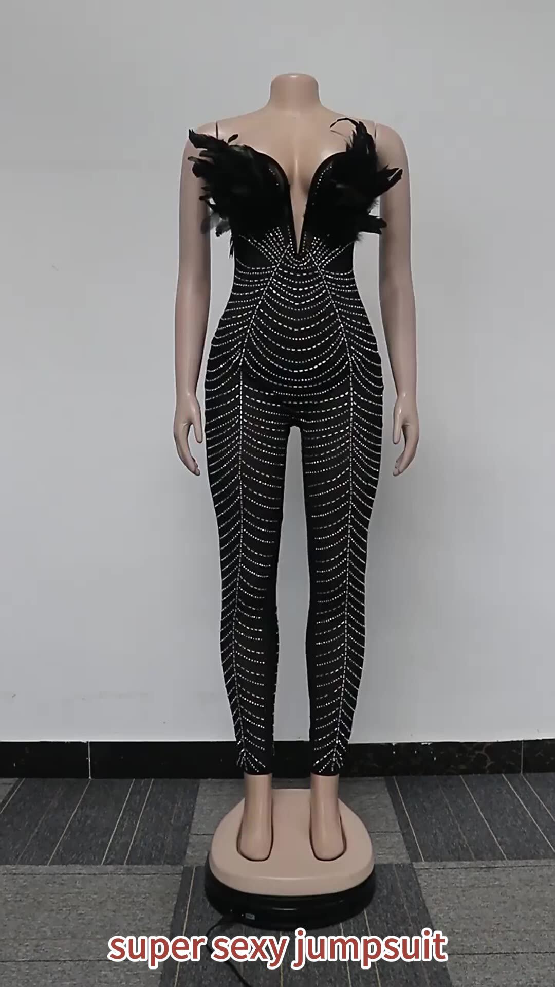 Cy900849 New Designer Clothes Spaghetti Strap Jumpsuit Sleeveless Bell