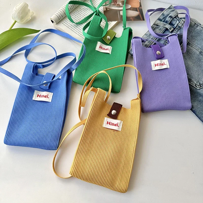 Spring New Solid Color Knitted Shoulder Crossbody Mobile Phone Bag Fashionable All-Match Instagram Dopamine Small Bag for Men and Women