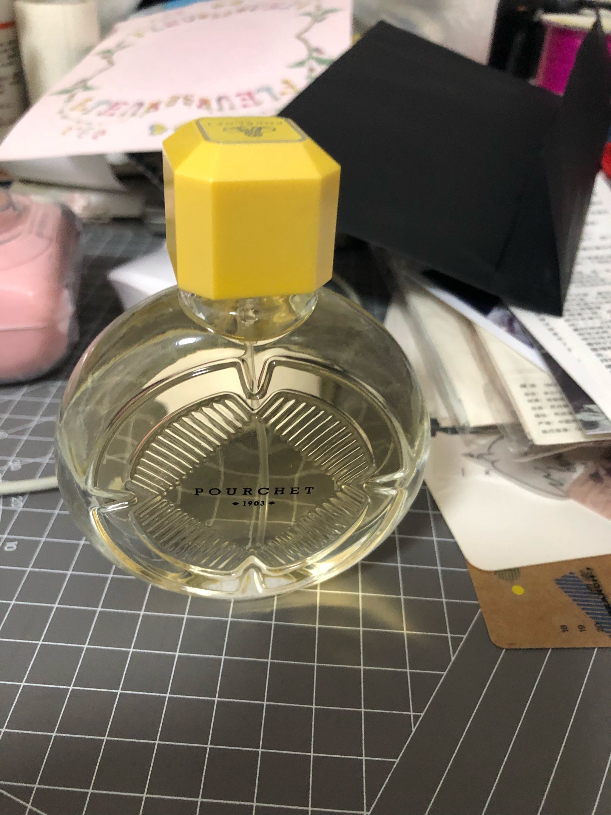 法国宝榭卡西?小姐香水花果香调性价比真高，真实上手体验_搜券