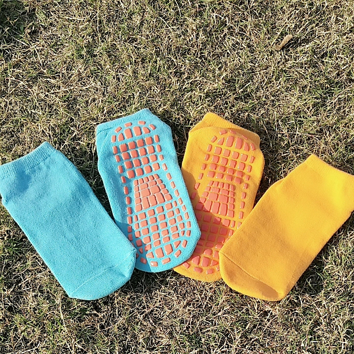 Bulk Wholesale Custom Grip Socks Trampoline,Antislip Running Socks