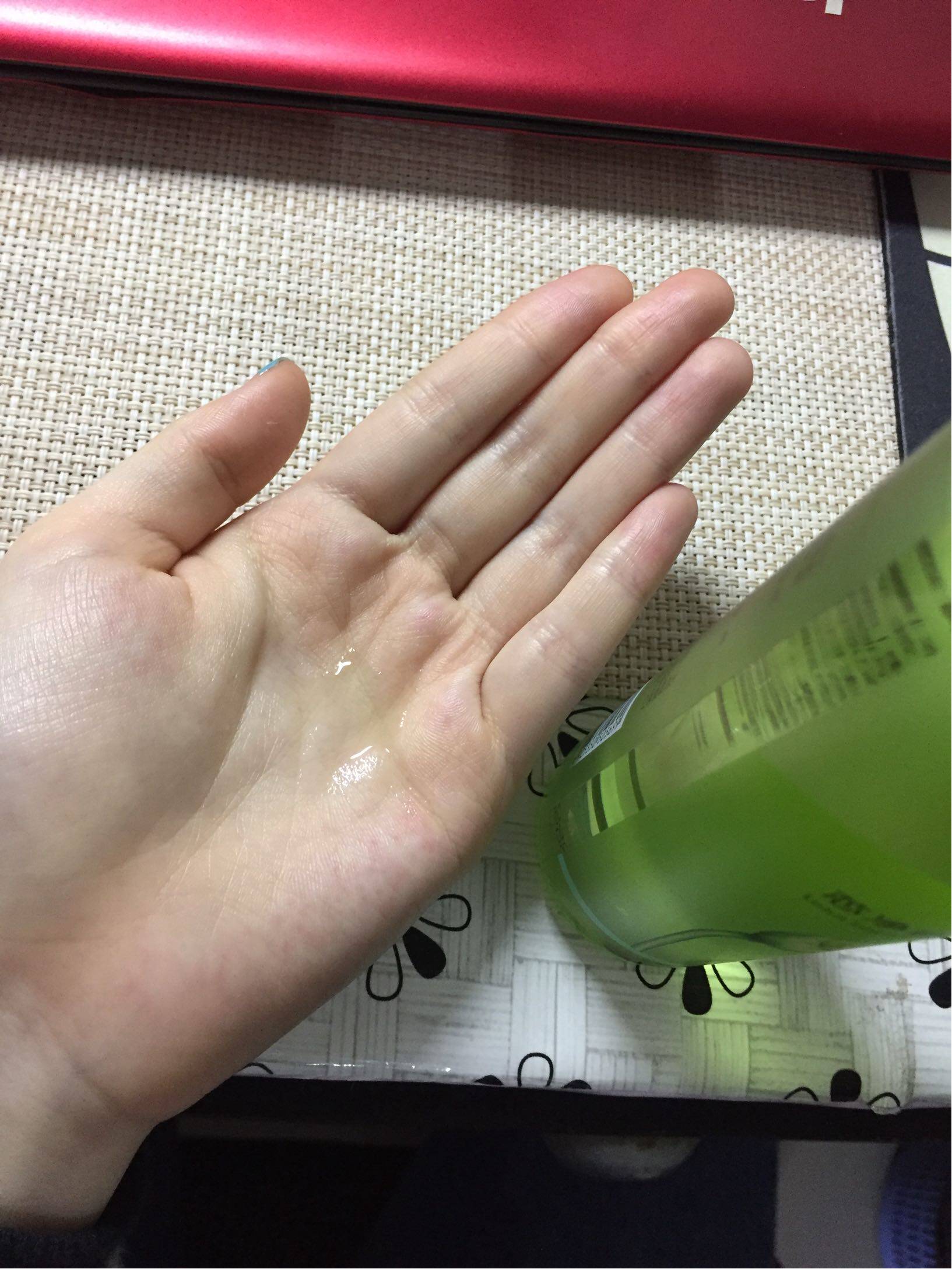 相宜本草芯净自然护肤套装