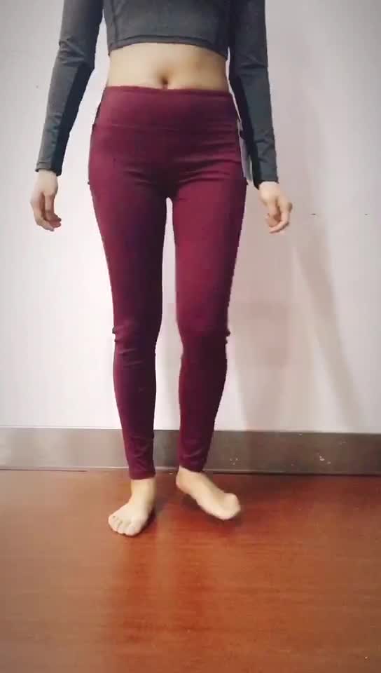 custom printed yoga pants