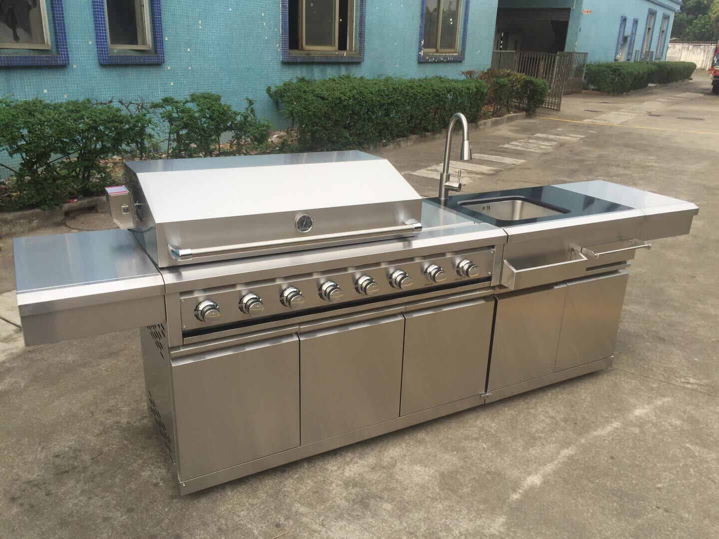 bbq kitchen set