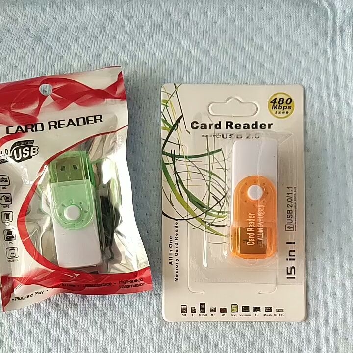 还正为相机内存卡换卡换到崩溃。这个玩意儿真可够以救我狗命？