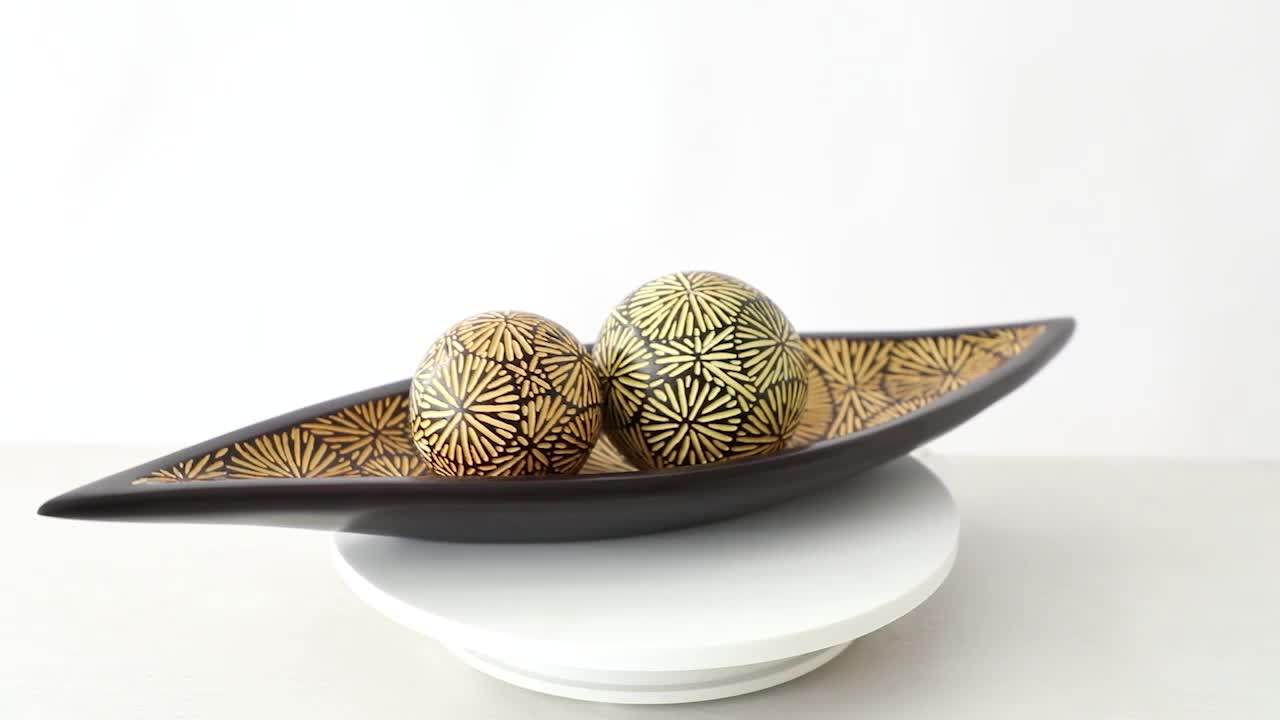 Set Of Imprint Polyresin Craft Plate With Resin Ball Home Decor Items