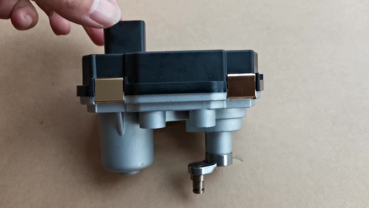 電子 VGT アクチュエーター ターボチャージャー 784114-2 28231