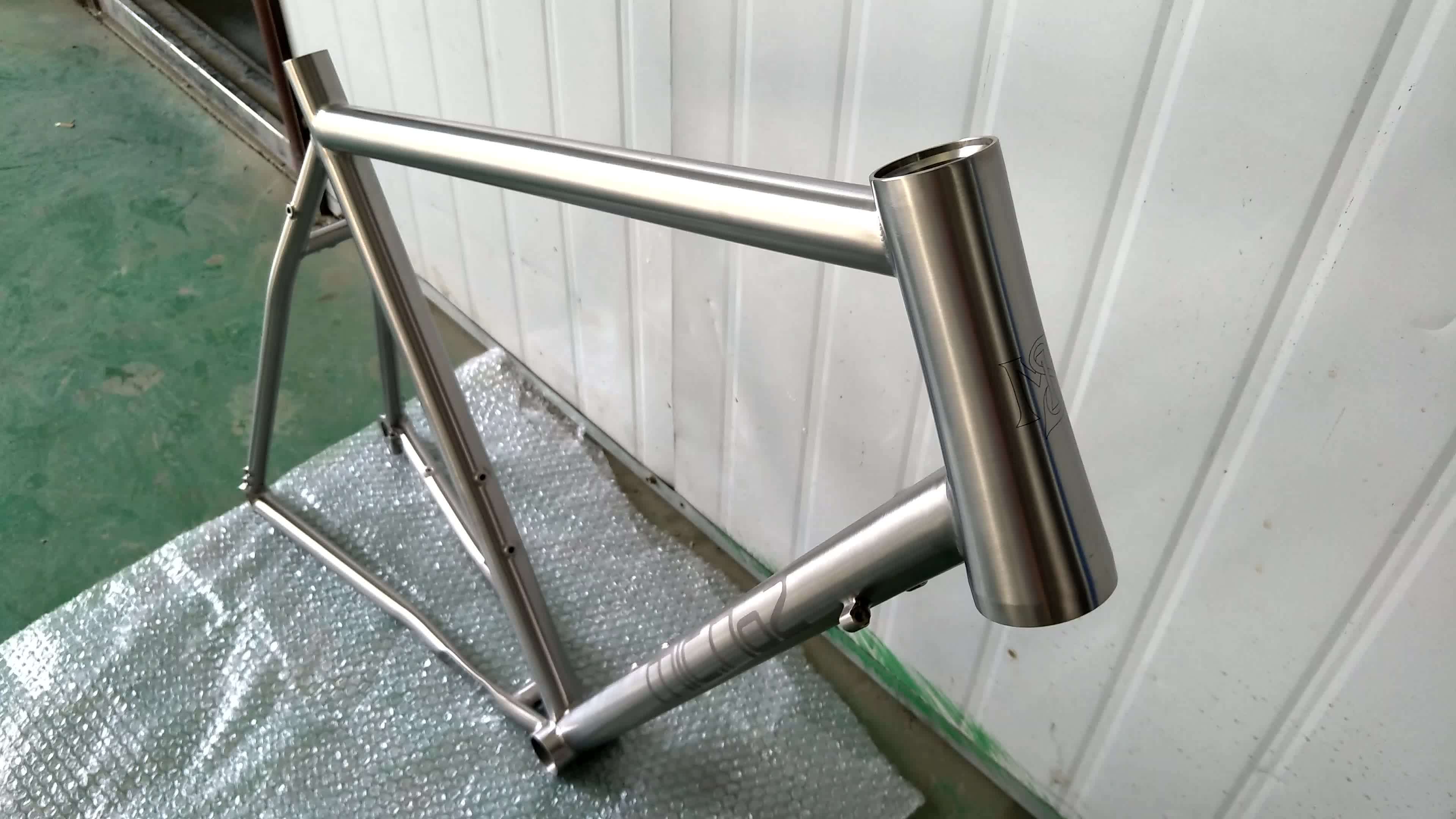 titanium track frame