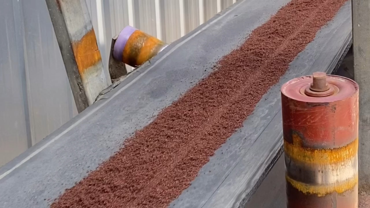 Factory Direct 30/60メッシュred Sand Blasting Abrasive Buy