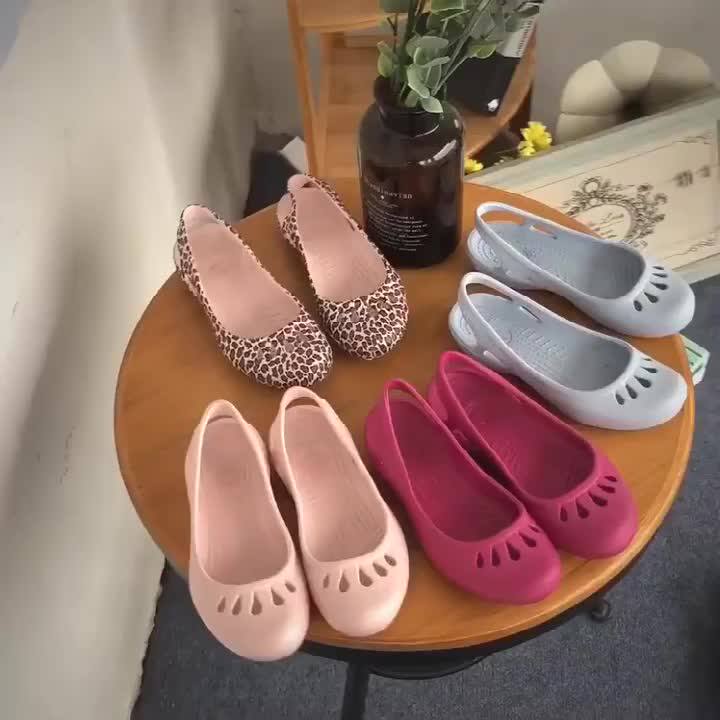 Cl8001 Ladies' Flatheeled Enclosed Heels Shoes Leopard Print Sandals