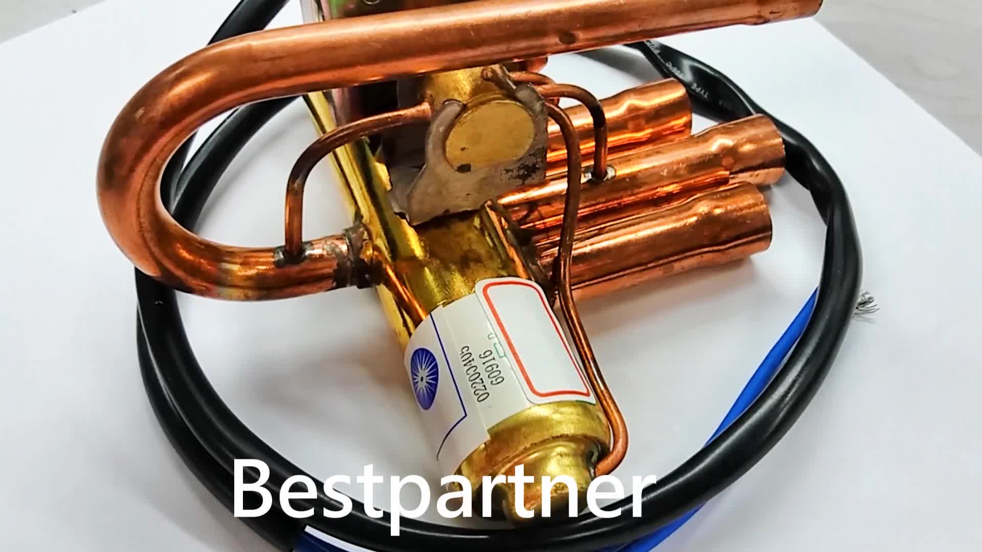Heat Pump 4 Way Reversing Valve For Refrigeration And Air Conditioning