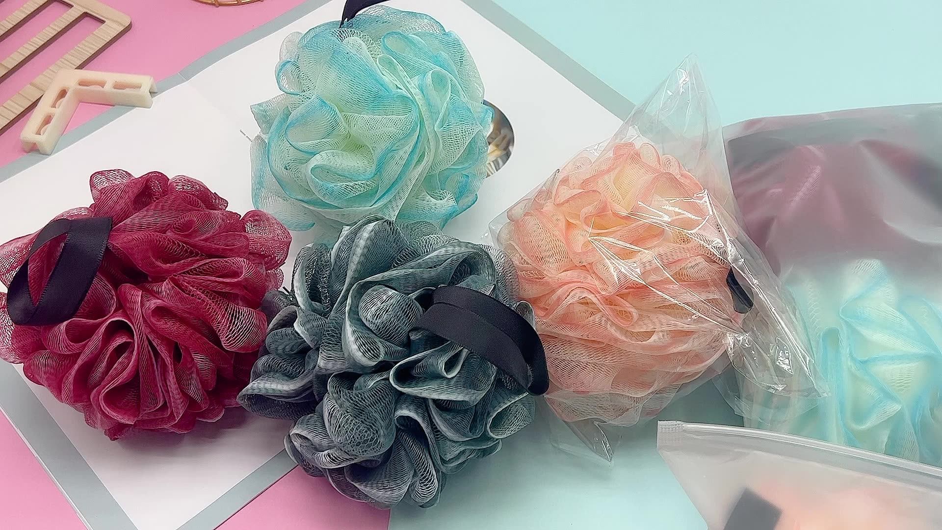 High Quality Soft Bath Sponge Bubble Bath Flower Mesh Shower Puff
