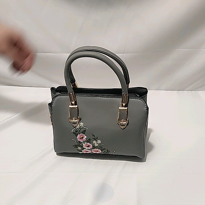 Bolsos De Cuero Para Mujer,Carteras De Marca Famosa De Lujo A La Moda,De China,Venta Al Por Mayor,2022 - Buy De Las Mujeres,Diseñador De Bolsos Marcas Famosas,Señora De Moda Bolso De Mano