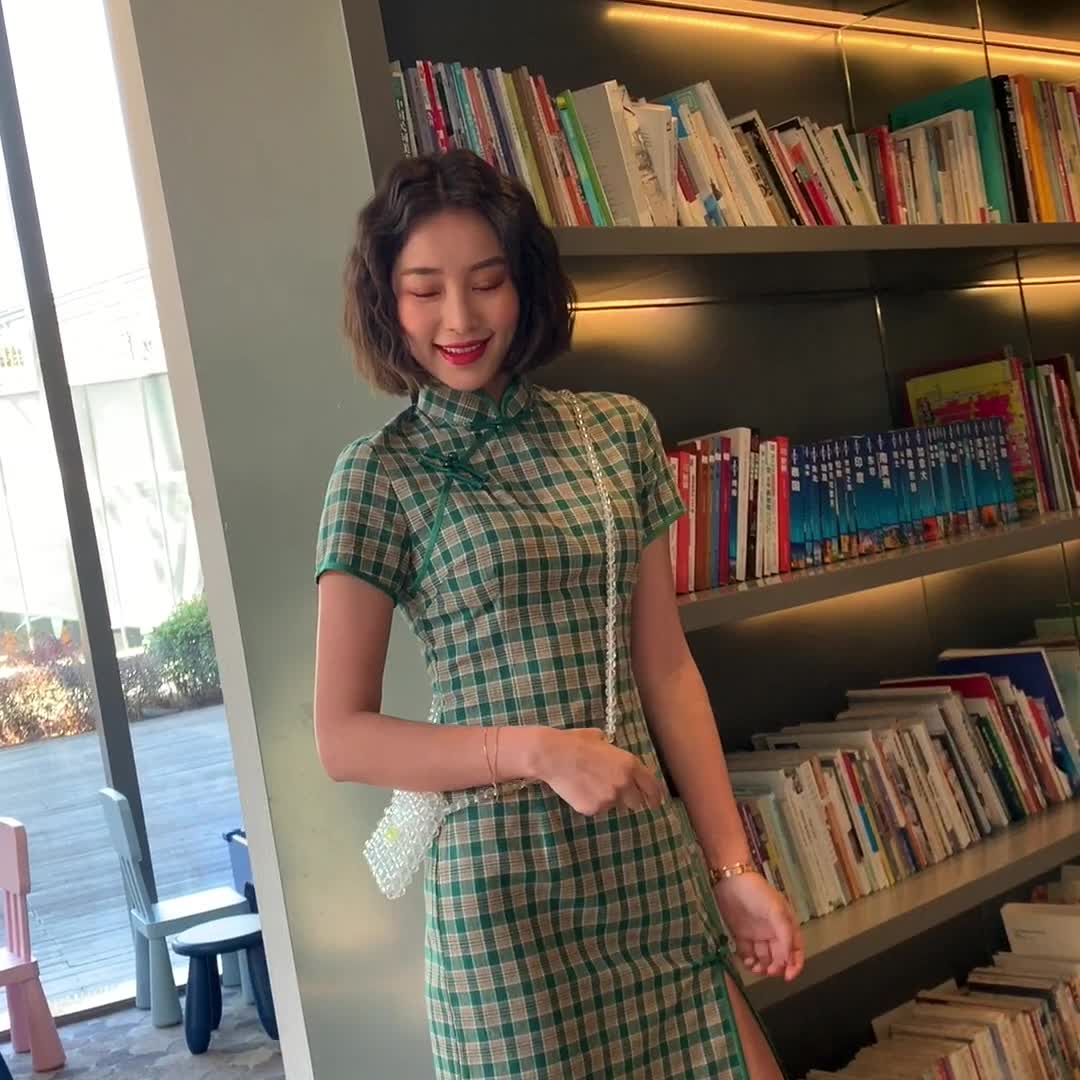 Lightweight summer cheongsam, retro skirt, short mini-skirt, Chinese style, tight Lightweight summer cheongsam, retro skirt, short mini-skirt, Chinese style, tight