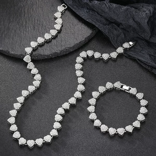 Love Diamond hip-hop necklace set cross-border new creative personality 10mm Cuban chain set factory outlet